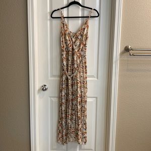 Sim & Sam maxi dress v-neck size small